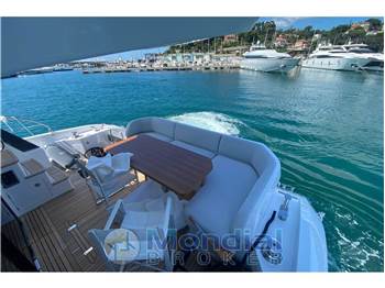 Azimut Yachts fly 53