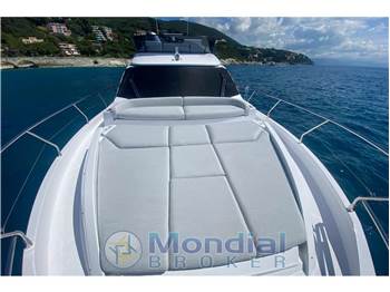 Azimut Yachts fly 53