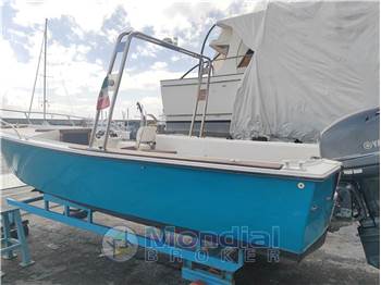 Cantiere Conoplast Marlin 650