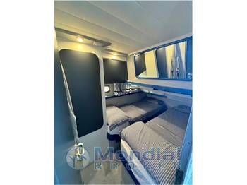 Ferretti 39