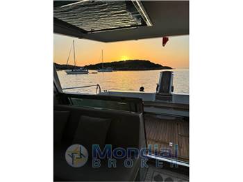 Ferretti 39