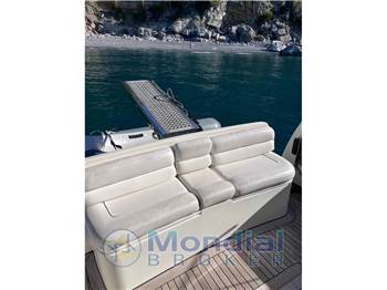 Azimut Yachts 39 fly