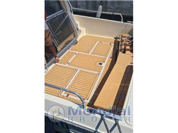Ferretti 39