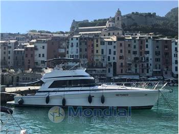 Riviera Marine 48