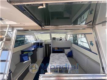 FERRETTI 39