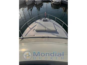 FERRETTI 39