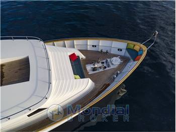 PORSIUS DUTCHYACHT BY DE VRIES HOLLAND MOTOR YACHT NAVETTA DISLOCANTE