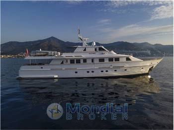 PORSIUS DUTCHYACHT BY DE VRIES HOLLAND MOTOR YACHT NAVETTA DISLOCANTE