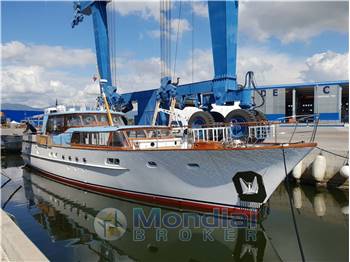RIVA FEADSHIP DE VRIES RIVA CARAVELLE