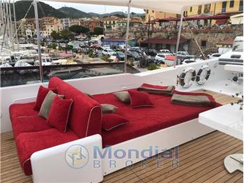 Cantieri di Pisa Akhir 25 S