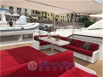 Cantieri di Pisa Akhir 25 S