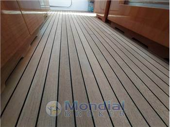 Overmarine Mangusta 72