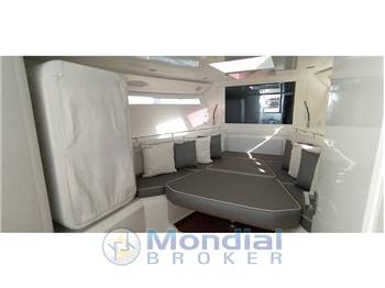 Evo Yacht R4 OPEN