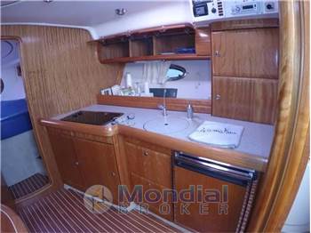 Bavaria 37 Hard Top