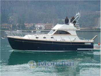 Goldstar 440 Fly