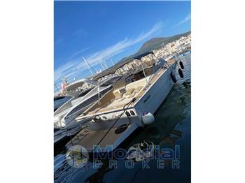 TORNADO 38  FLUSH DECK