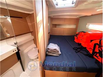 JEANNEAU SUN ODYSSEY 410