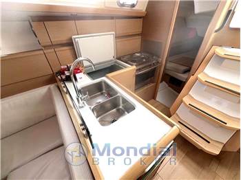 JEANNEAU SUN ODYSSEY 389