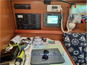 JEANNEAU SUN ODYSSEY 35