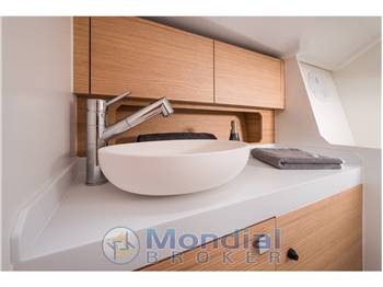 ELAN YACHTS ELAN E3 Performance