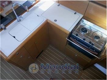 JEANNEAU SUN ODYSSEY 379