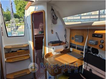 COMAR YACHTS COMET 31 S