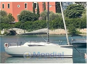 COMAR YACHTS COMET 31 S