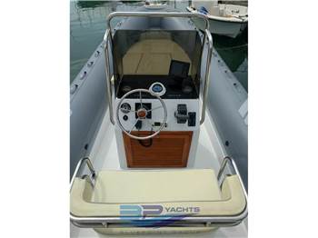 SACS S 750