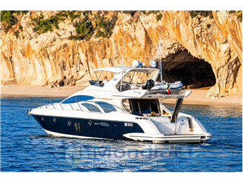 Barca a Motore - Azimut 62 E