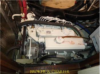 HALLBERG RASSY 352 MK2 TALL RIG