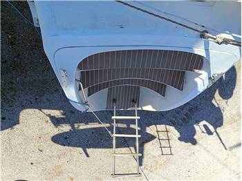 Fountaine Pajot Venezia 42