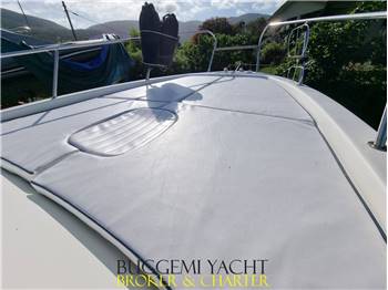 MANO MARINE 23 WA