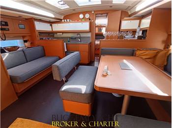 DUFOUR 470