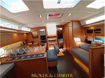 DUFOUR 470