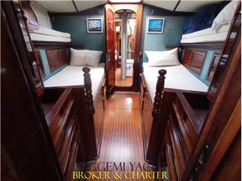 ADRIA KETCH 56
