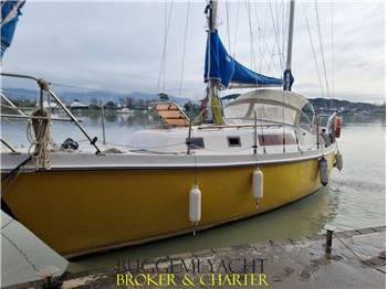 INTERYACHT VAGABOND 33 KETCH