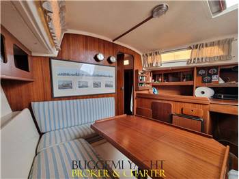 INTERYACHT VAGABOND 33 KETCH