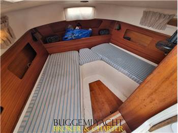 INTERYACHT VAGABOND 33 KETCH