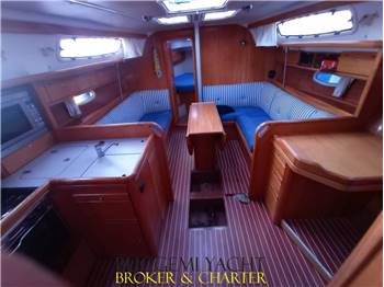 Bavaria 38 cruiser