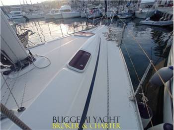 Bavaria 38 cruiser