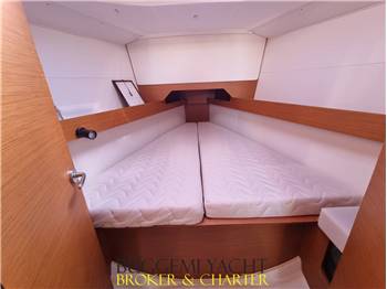 JEANNEAU SUN ODYSSEY 349
