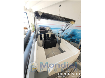 RANIERI INTERNATIONAL Cayman 27 Sport Touring Trofeo