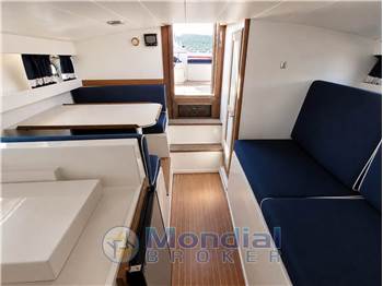 TORNADO Tornado 38 Flush Deck
