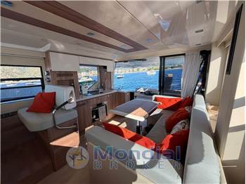 Cranchi Eco Trawler 43 Long distance