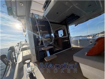 Cranchi Eco Trawler 43 Long distance