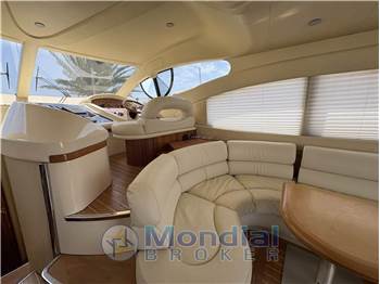 Azimut 46