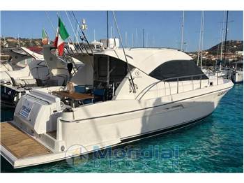 Riviera Marine 3600 SPORT YACHT