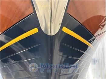 Apreamare APREA 750 MIDCABIN