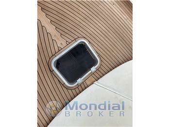 Apreamare APREA 750 MIDCABIN