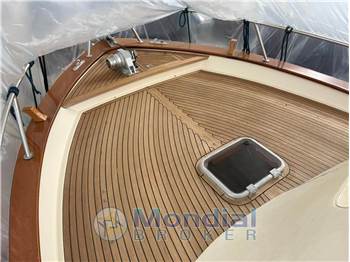 Apreamare APREA 750 MIDCABIN